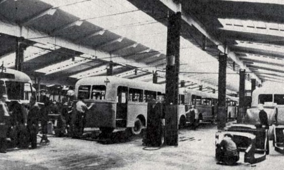hala fabryki autobusów